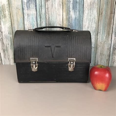 metal lunch box with thermos in lid 1950s|antique lunch boxes metal.